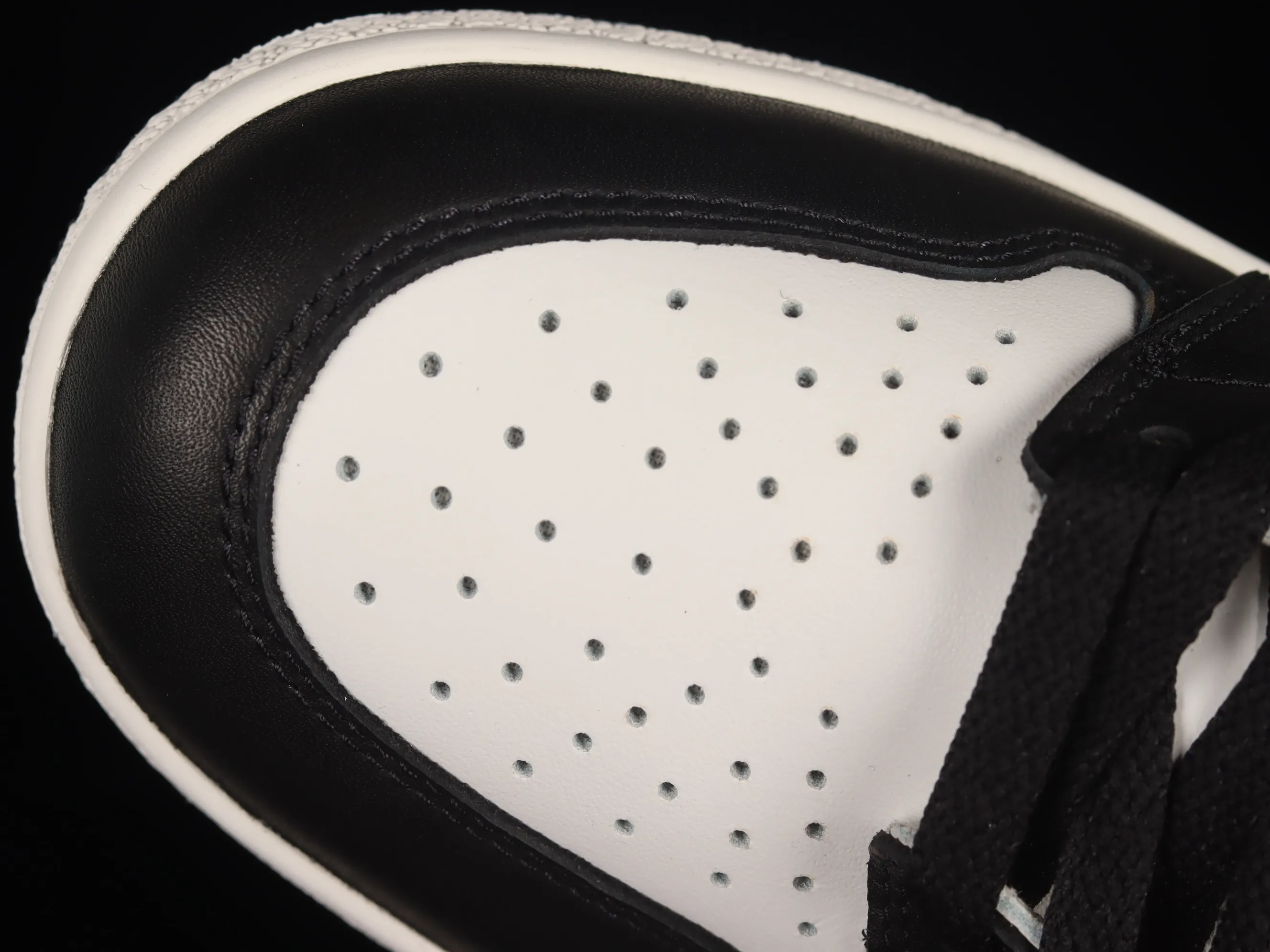 All categories Air Jordan Jordan series basketball shoes Air Jordan 1 High pure original version Air Jordan 1 High 85 "Black White" AJ1 Joe 1 black and white panda BQ4422-001